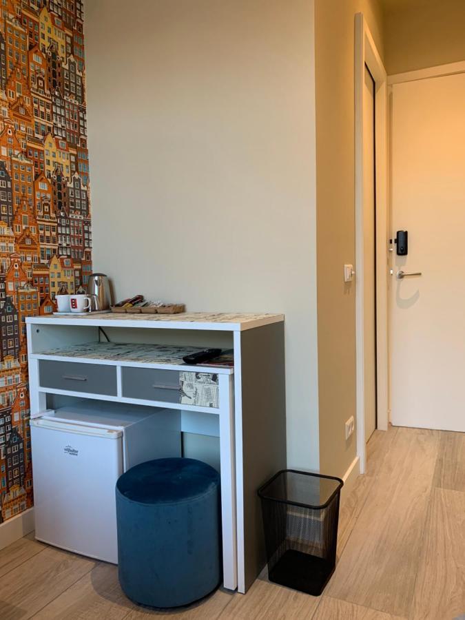 Roomwest Amsterdam Exterior photo